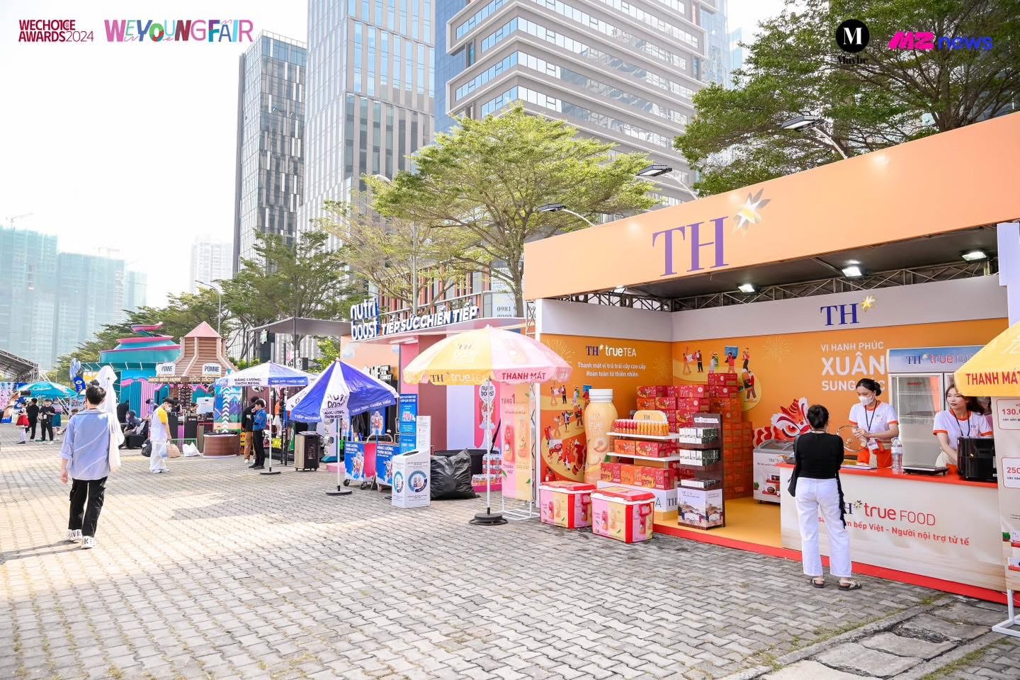 Không khí lễ hội WeYoung Fair bùng nổ với dàn booth check-in siêu đỉnh từ các FC đình đám- Ảnh 4.