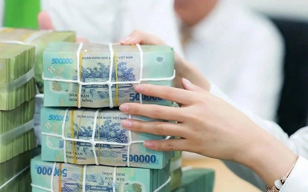 Cao nhất Việt Nam: Ai là người vừa được thưởng Tết Nguyên đán 1,9 tỷ đồng?- Ảnh 1.