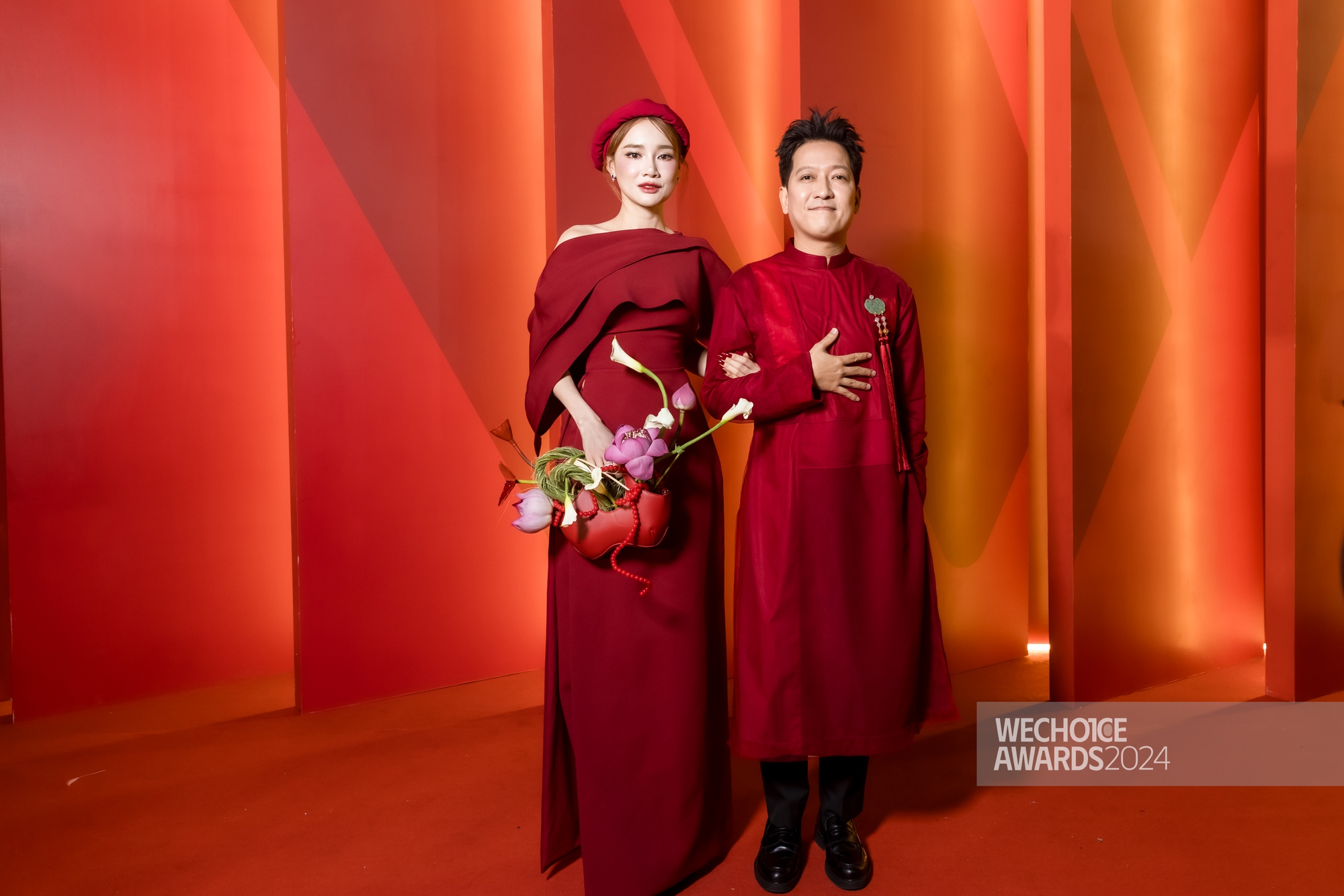 Dàn couple hot đổ bộ WeChoice 2024: Vợ chồng Trường Giang - Nhã Phương và nhà Đăng Khôi tình tứ, 1 cặp sắp cưới lần đầu lộ diện chung- Ảnh 2.