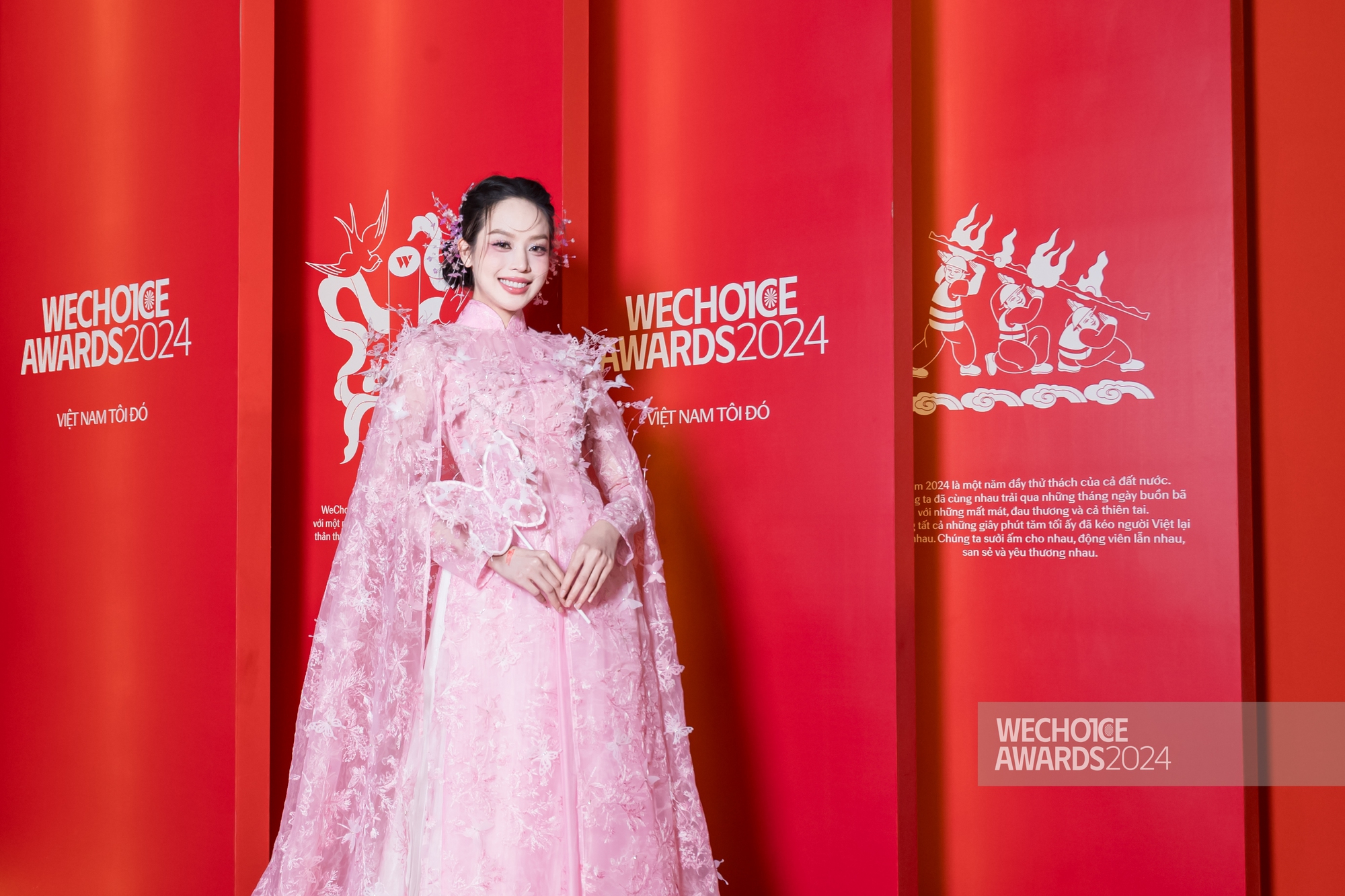 Siêu thảm đỏ đại hội áo dài hot nhất WeChoice Awards 2024: Nhã Phương - Trường Giang tình tứ, Trấn Thành hội ngộ dàn sao, dàn hậu đọ sắc nét căng!- Ảnh 11.