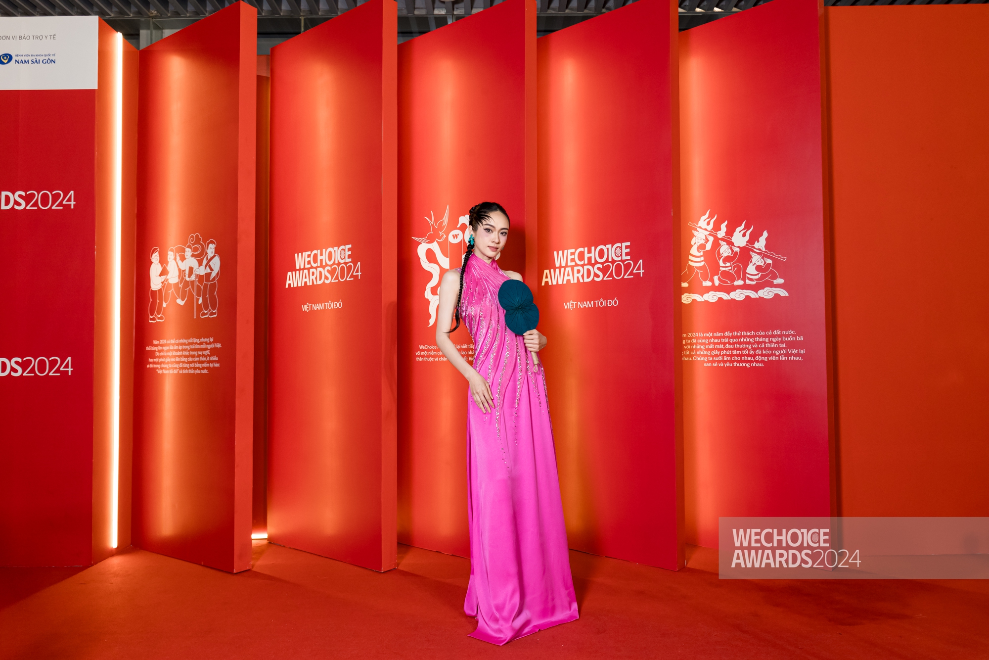 Siêu thảm đỏ đại hội áo dài hot nhất WeChoice Awards 2024: Nhã Phương - Trường Giang tình tứ, Trấn Thành hội ngộ dàn sao, dàn hậu đọ sắc nét căng!- Ảnh 23.