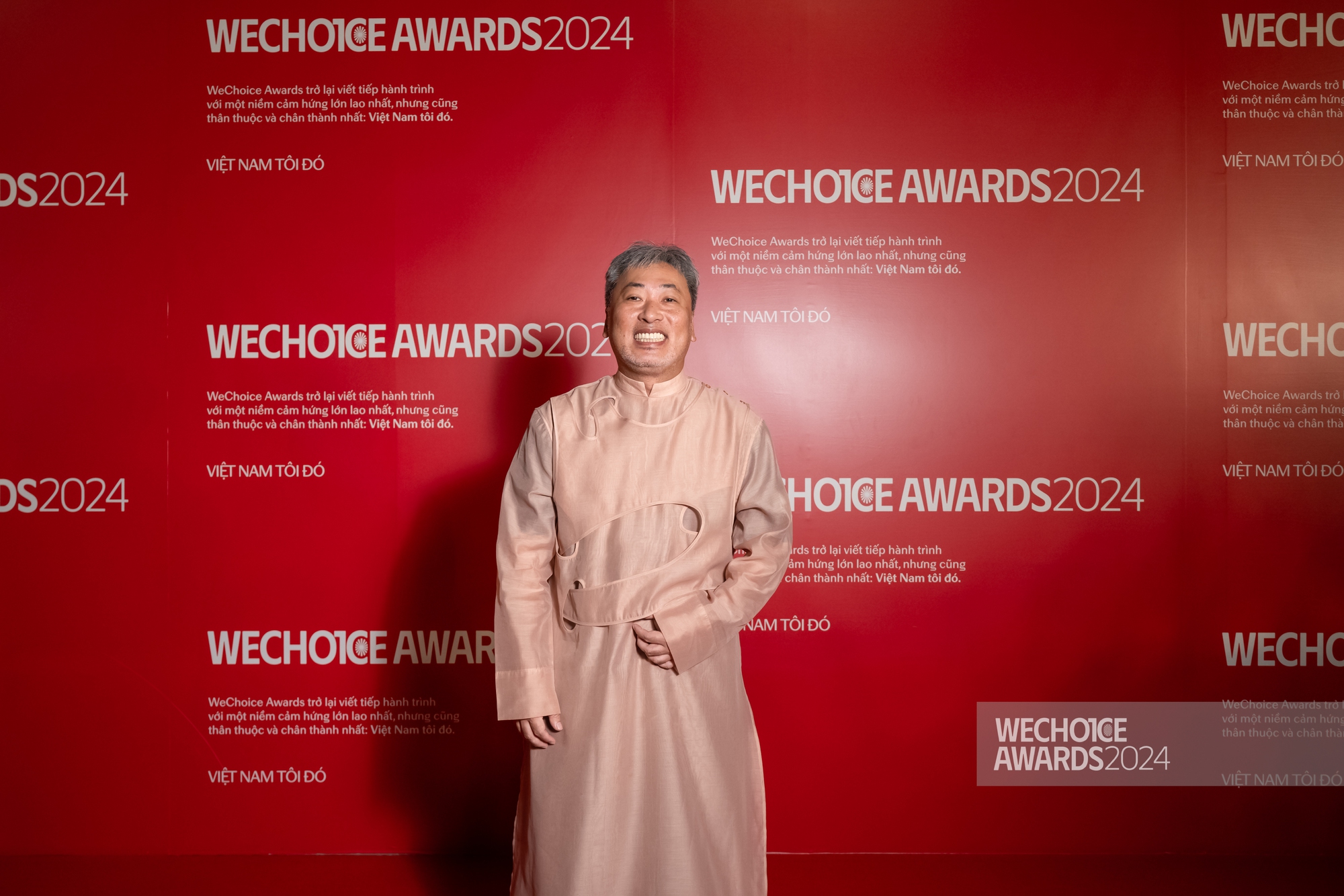 Siêu thảm đỏ đại hội áo dài hot nhất WeChoice Awards 2024: Nhã Phương - Trường Giang tình tứ, Trấn Thành hội ngộ dàn sao, dàn hậu đọ sắc nét căng!- Ảnh 54.