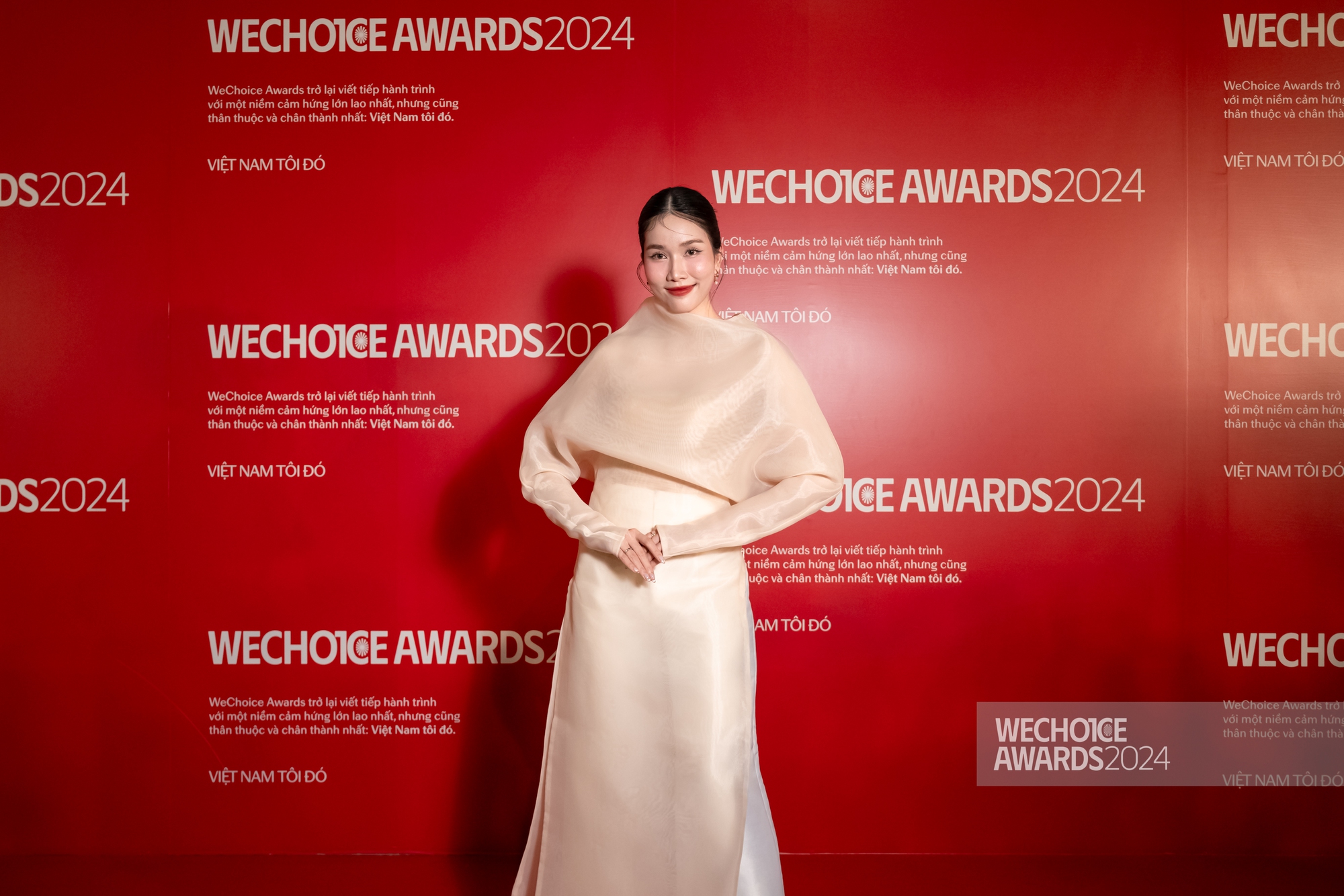 Siêu thảm đỏ đại hội áo dài hot nhất WeChoice Awards 2024: Nhã Phương - Trường Giang tình tứ, Trấn Thành hội ngộ dàn sao, dàn hậu đọ sắc nét căng!- Ảnh 29.