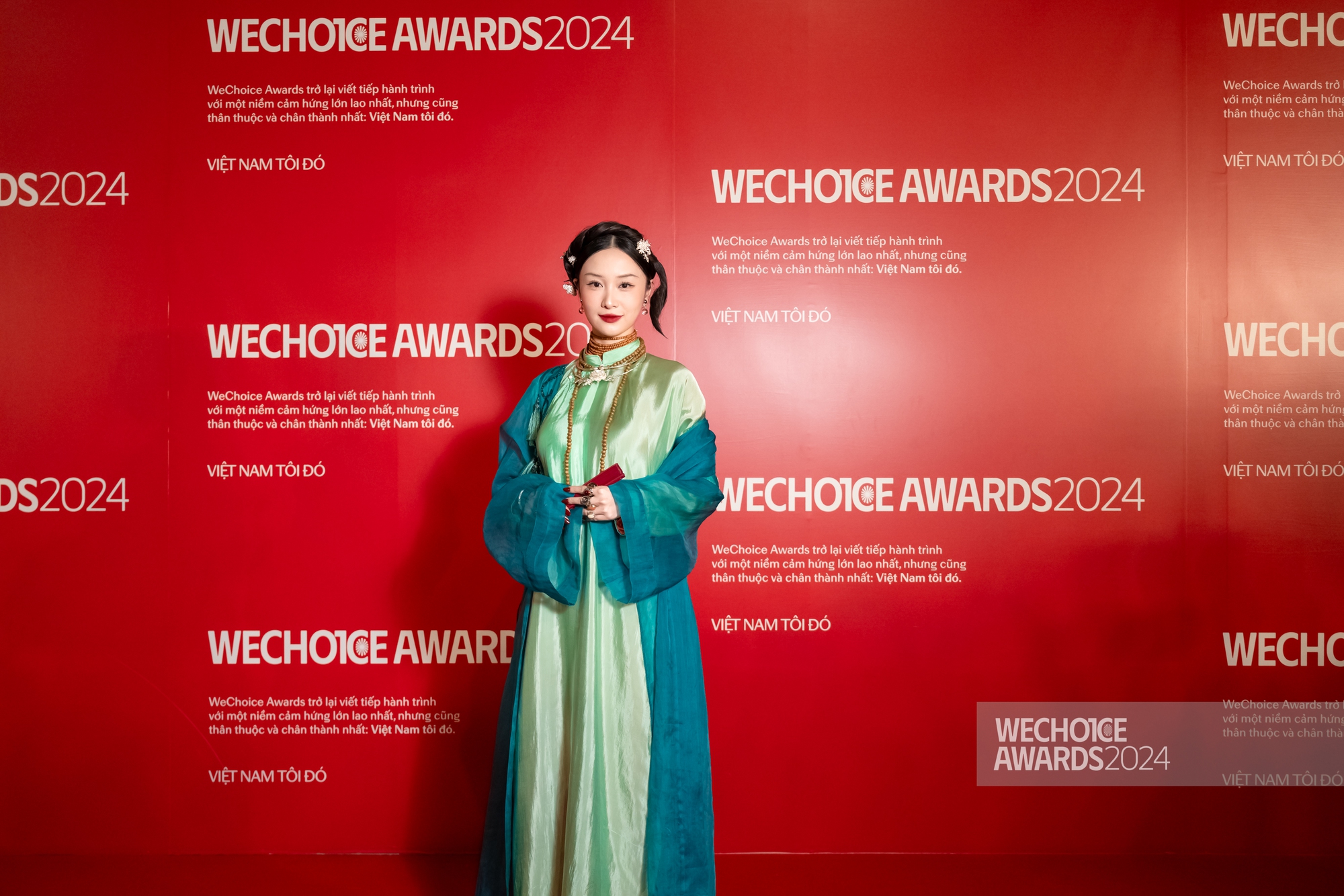 Siêu thảm đỏ đại hội áo dài hot nhất WeChoice Awards 2024: Nhã Phương - Trường Giang tình tứ, Trấn Thành hội ngộ dàn sao, dàn hậu đọ sắc nét căng!- Ảnh 41.