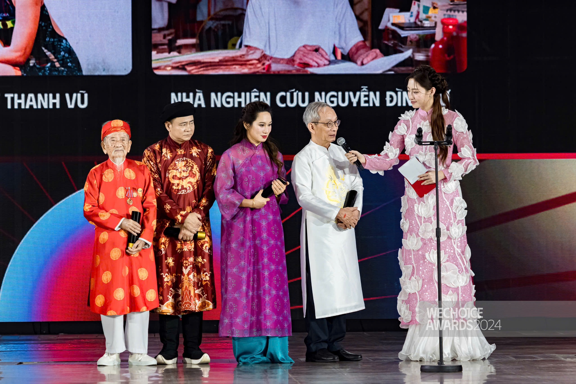 Đại sứ truyền cảm hứng Thanh Vũ: Những con người ở WeChoice Awards 2024 tiếp thêm động lực để mình dũng cảm bước tiếp- Ảnh 3.