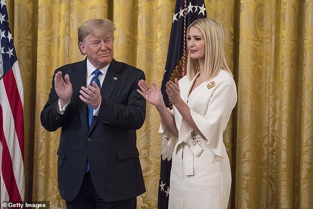 Nữ thần Nhà Trắng Ivanka Trump gây bão với phát biểu: “Tổng thống Mỹ là nghề cô đơn nhất thế giới”- Ảnh 2.