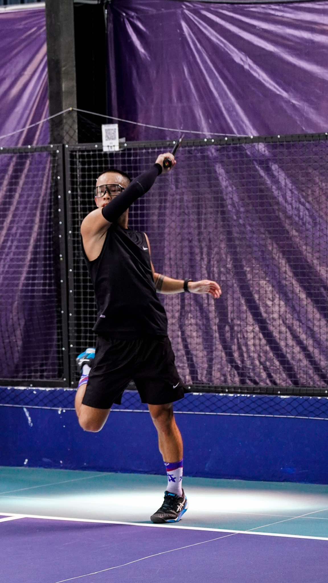 Gặp gỡ anh chàng Việt Nam đánh pickleball 10 tiếng/ngày, khiến cộng đồng mạng thích thú với phong cách chơi có 1-0-2- Ảnh 3.