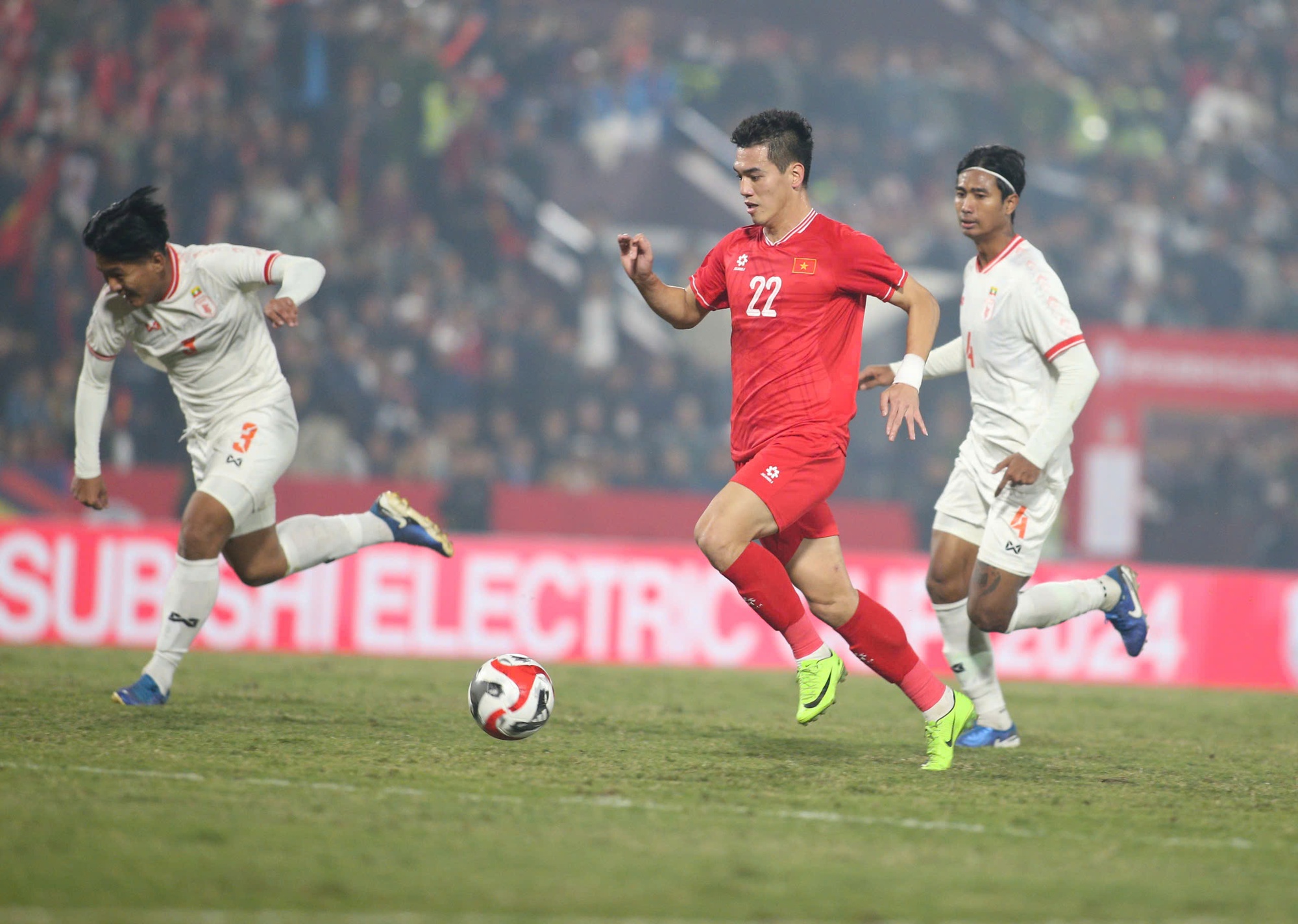 Tăng giá nhiều tỷ đồng sau AFF Cup, Nguyễn Xuân Son đi vào lịch sử đội tuyển Việt Nam- Ảnh 2.