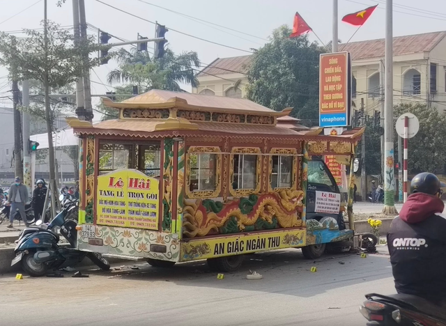 Vụ xe tang tông đôi vợ chồng sắp cưới khiến 1 người tử vong ở Nghệ An: Con nhỏ mới 9 tháng tuổi- Ảnh 1.