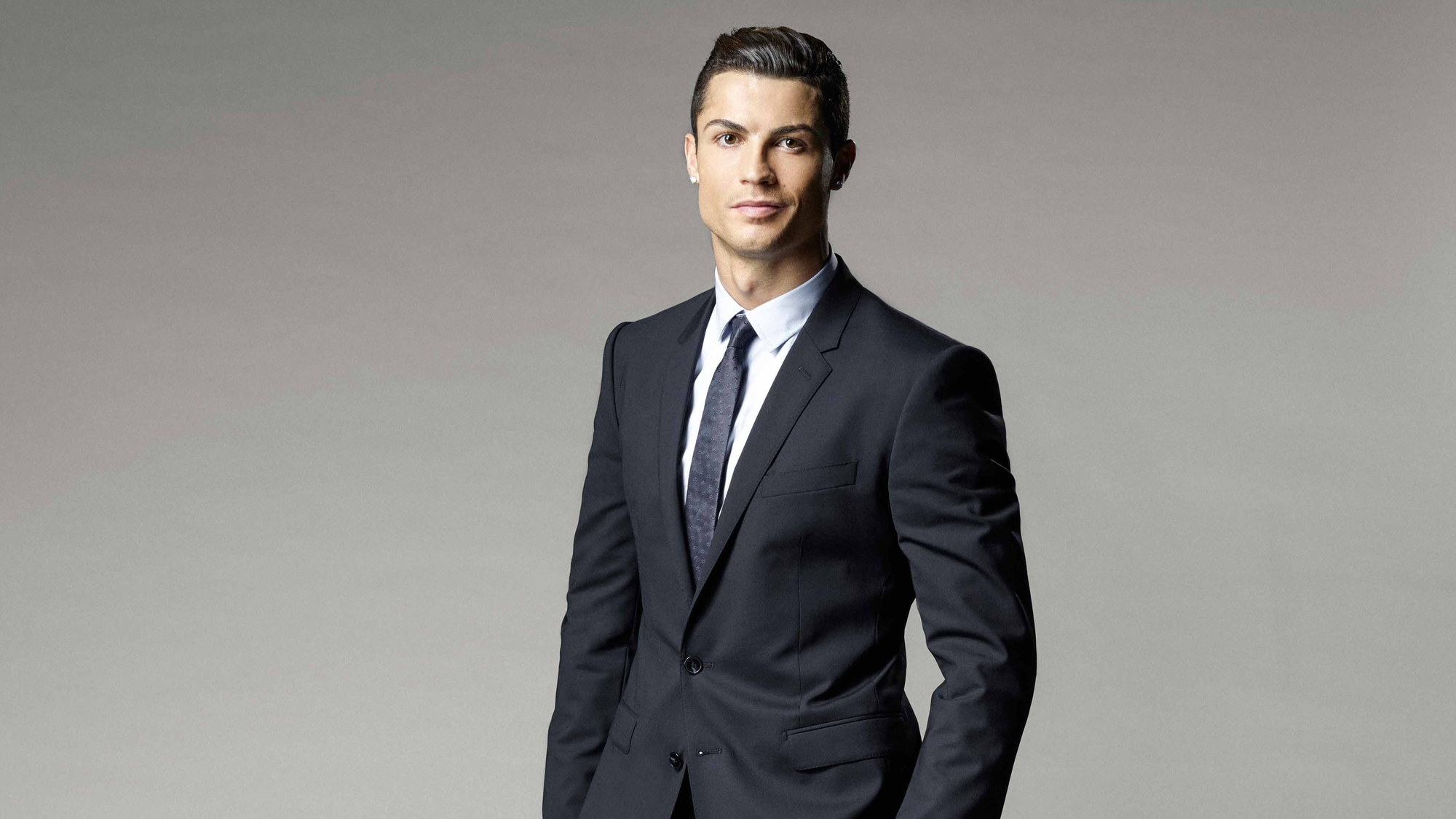 Bức ảnh xấu hổ mà Ronaldo “không bao giờ muốn nhìn lại”- Ảnh 5.