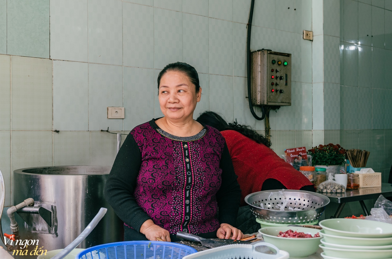 Quán phở không tên, không biển hiệu hơn 40 năm chỉ bán duy nhất 1 loại phở, đặc biệt không dùng loại gia vị tưởng như buộc-phải-có này- Ảnh 20.