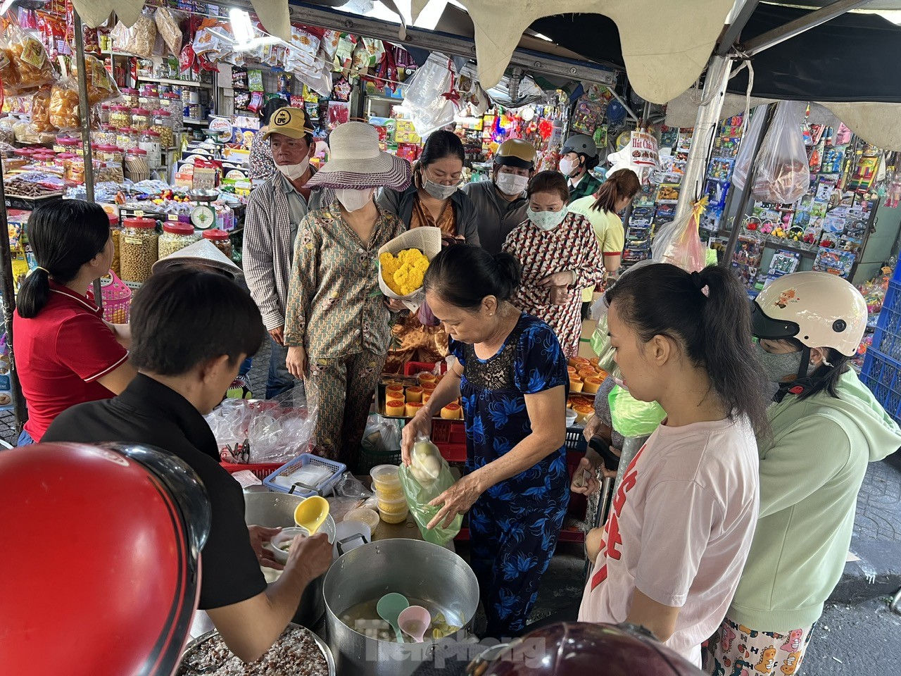 'Phương tiện' đưa ông Táo về trời đắt khách, mua không cần trả giá- Ảnh 9.