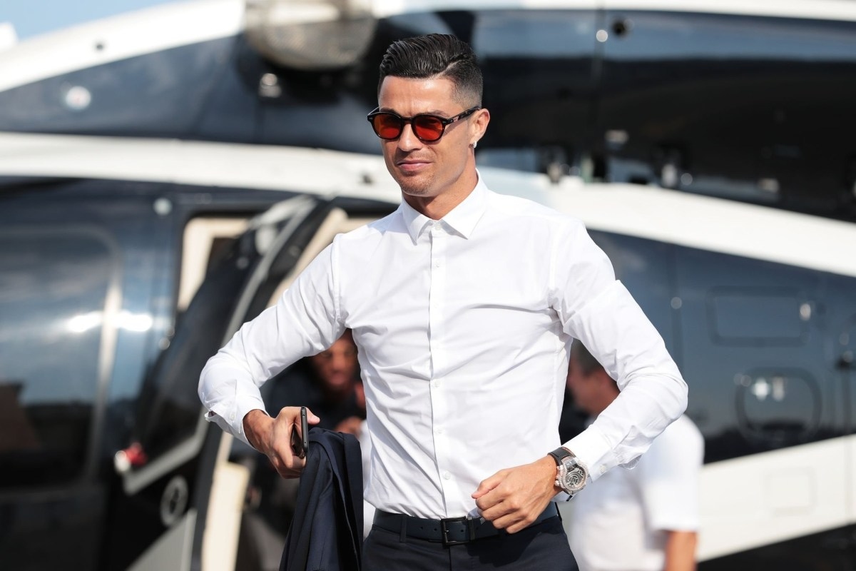 Cách Ronaldo tiêu tiền khi mỗi sáng thức dậy đều có 14 tỷ: Dinh thự, du thuyền đủ cả nhưng giá trị đều thua một thứ- Ảnh 1.