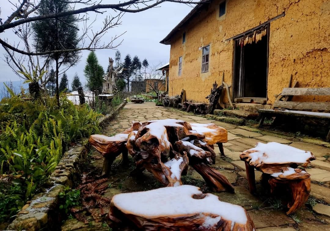 Băng tuyết phủ trắng Y Tý như trời Âu- Ảnh 10.