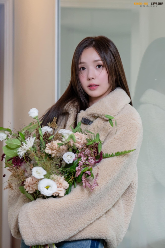 Chiếc váy được 2 nữ chính phim Hàn "sủng", mặc vào có ngay chồng như ý- Ảnh 15.