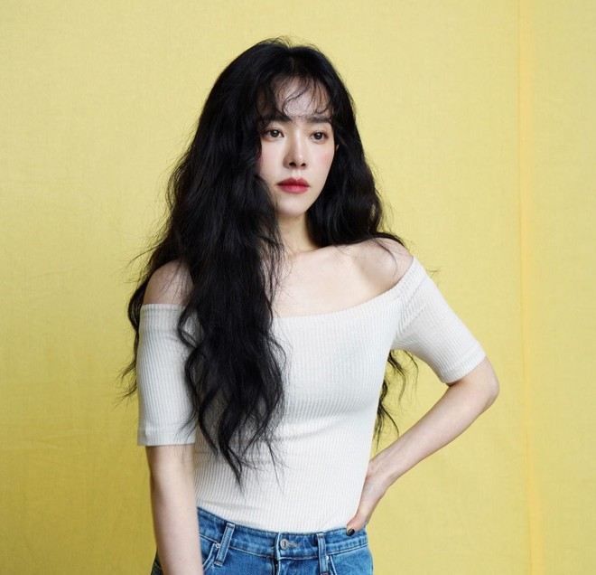 Chiếc váy được 2 nữ chính phim Hàn "sủng", mặc vào có ngay chồng như ý- Ảnh 12.