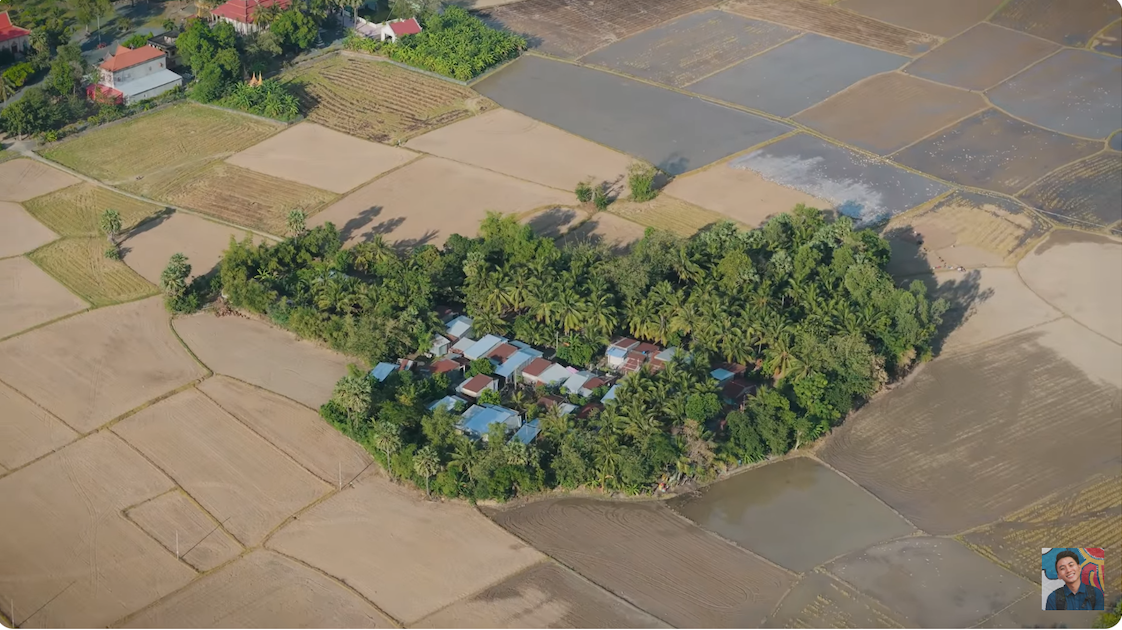 Đến "ốc đảo bí ẩn" ở miền Tây, Khoai Lang Thang làm 1 điều giản dị nhưng khiến nhiều người xem cảm kích- Ảnh 1.