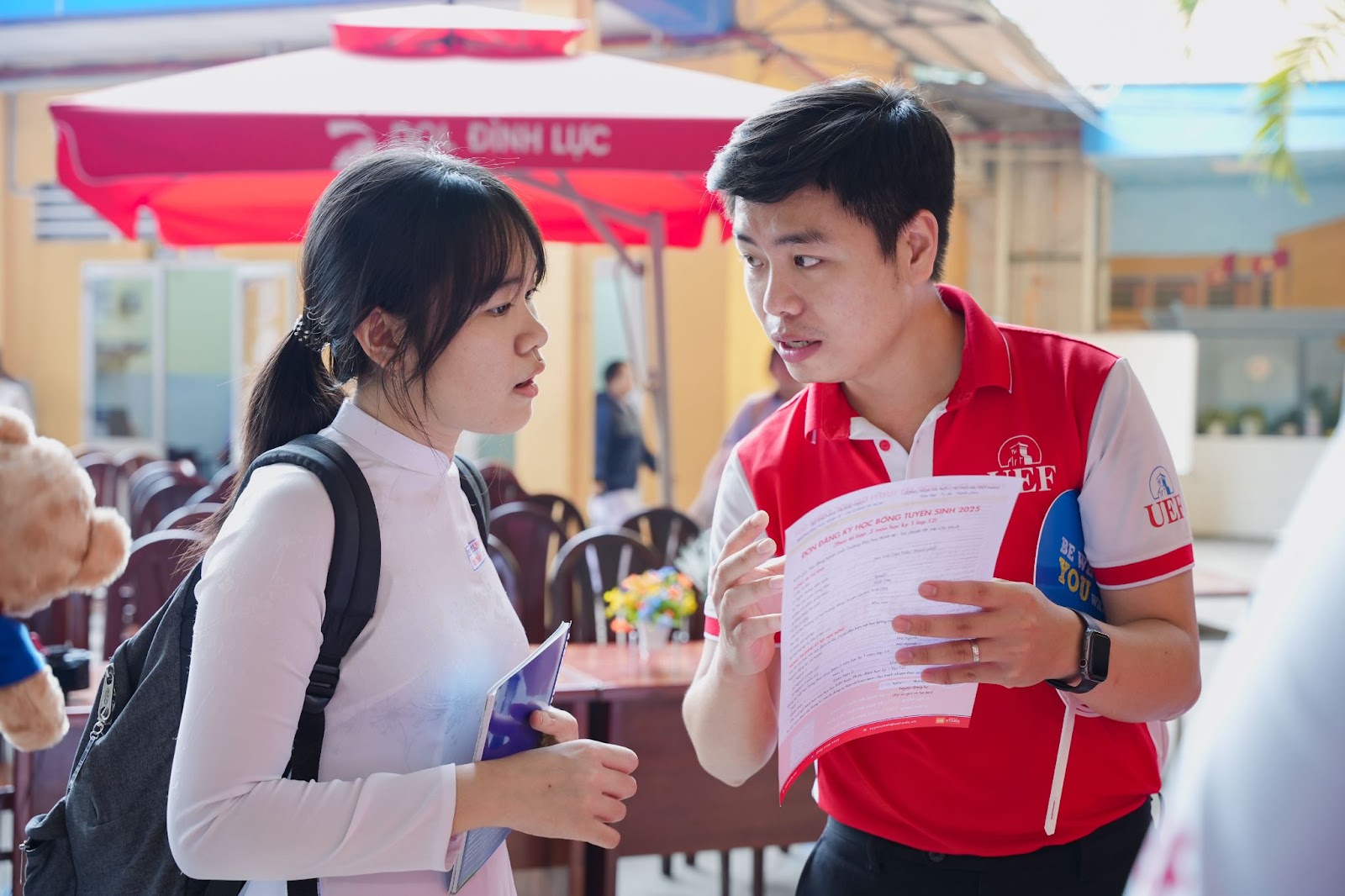 Sinh viên ngành marketing UEF: Học thực tế - Làm sáng tạo - Hội nhập toàn cầu- Ảnh 6.