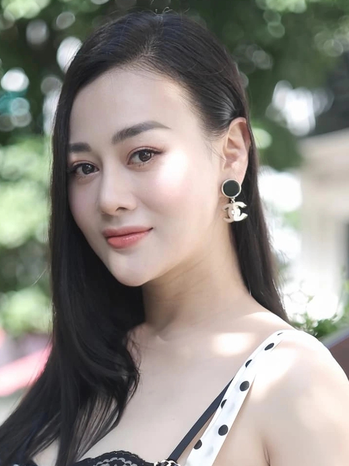 4 mỹ nhân Việt tuổi Tỵ hot nhất nhì showbiz: Người đóng phim nào cũng đỉnh, người được khen đẹp như 