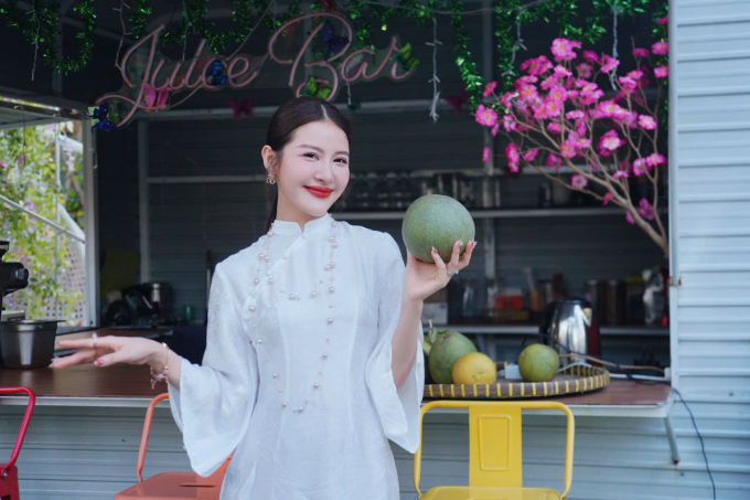 Hành trình thay đổi nhan sắc không "dao…