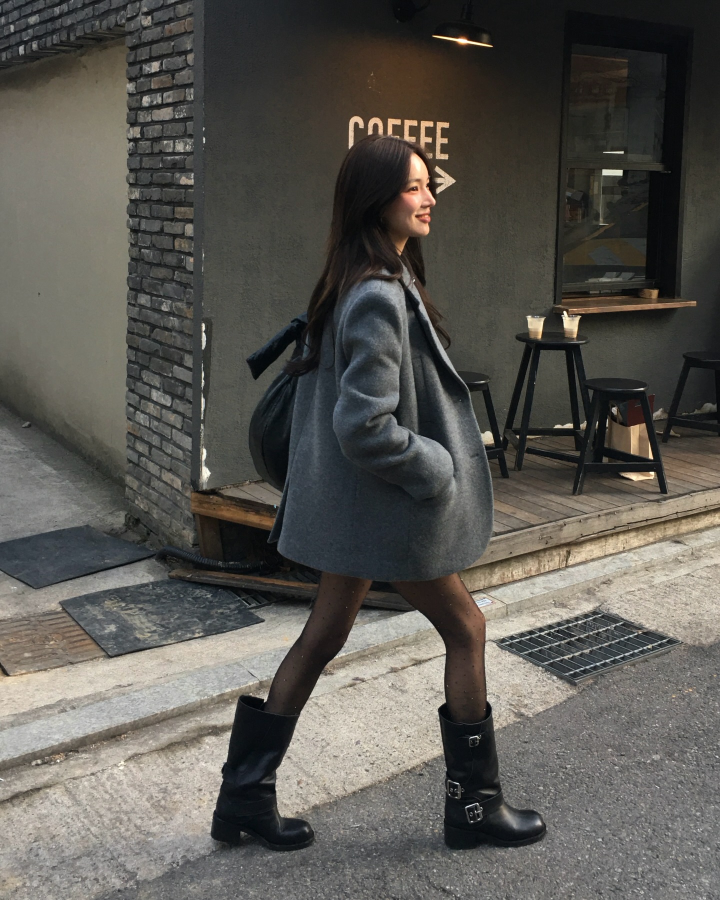 Từng mệnh phong thủy nên mặc và tránh đồ màu gì để cả Tết đều hên, quanh năm hoan hỉ?- Ảnh 5.