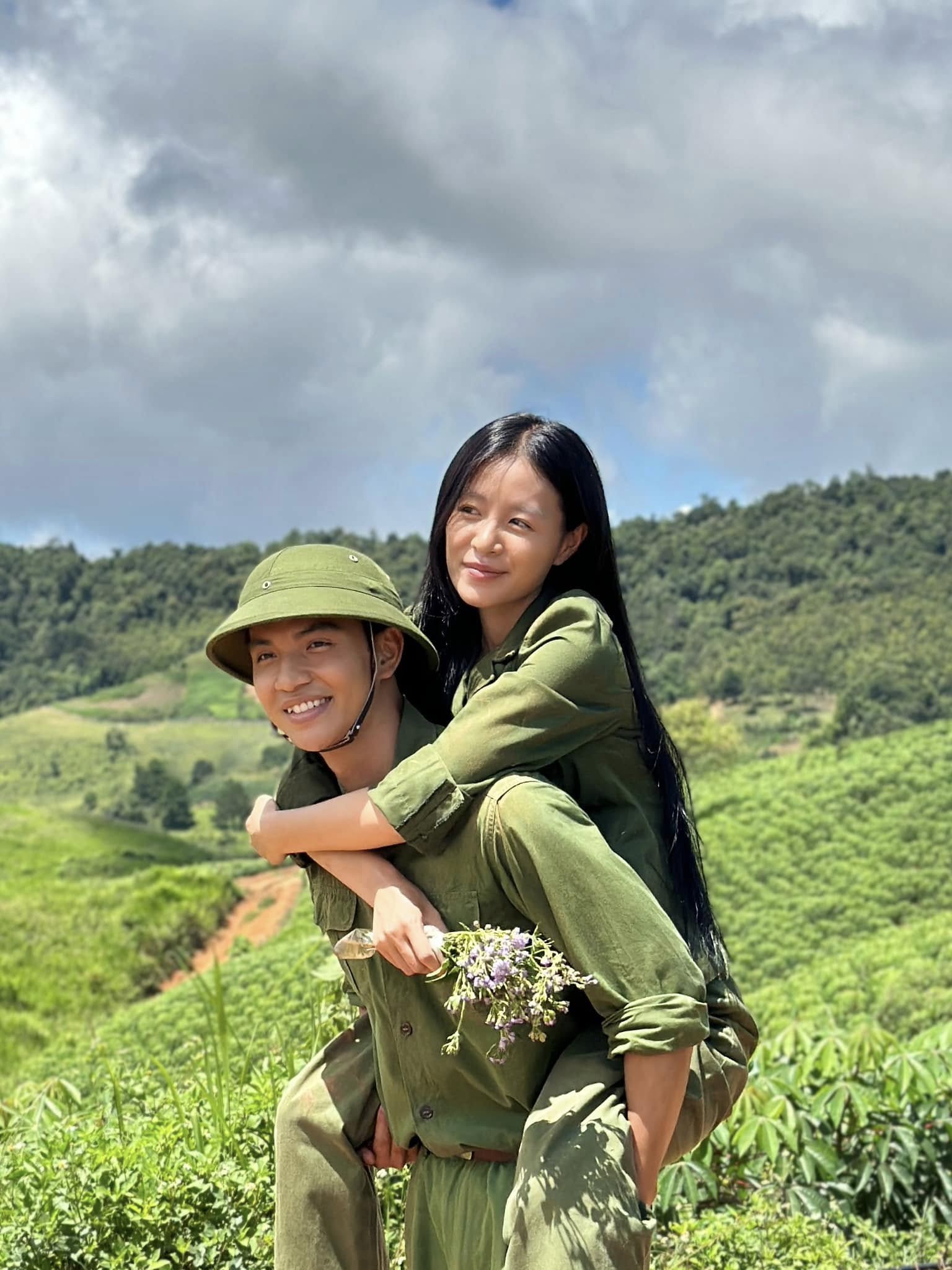 Mỹ nhân đang “làm mưa làm gió” phim Việt giờ vàng: Chưa từng nghĩ tới danh xưng “nữ hoàng nước mắt”, tiết lộ cách đối mặt với cám dỗ trong showbiz- Ảnh 1.