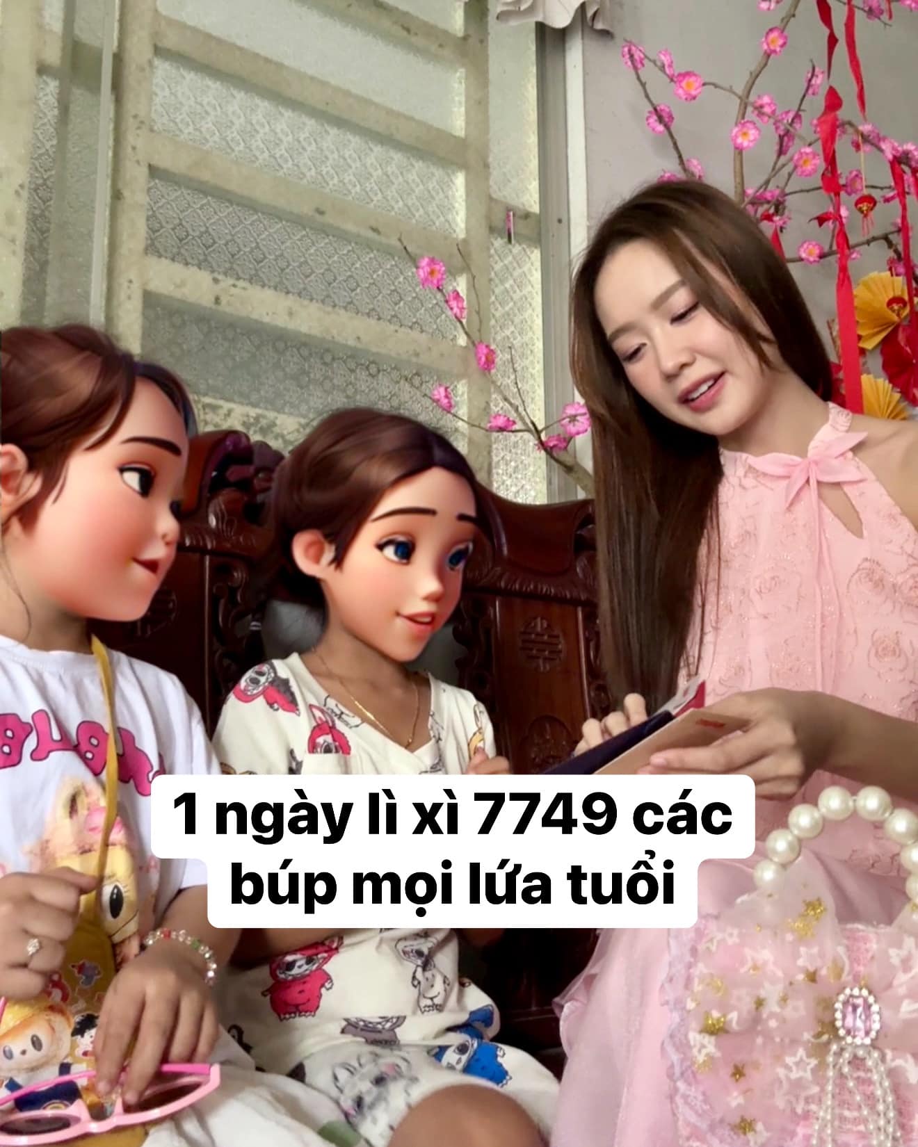 Hoa hậu Việt đứng hình khi nhận được lời chúc kỳ lạ nhất dịp Tết- Ảnh 3.