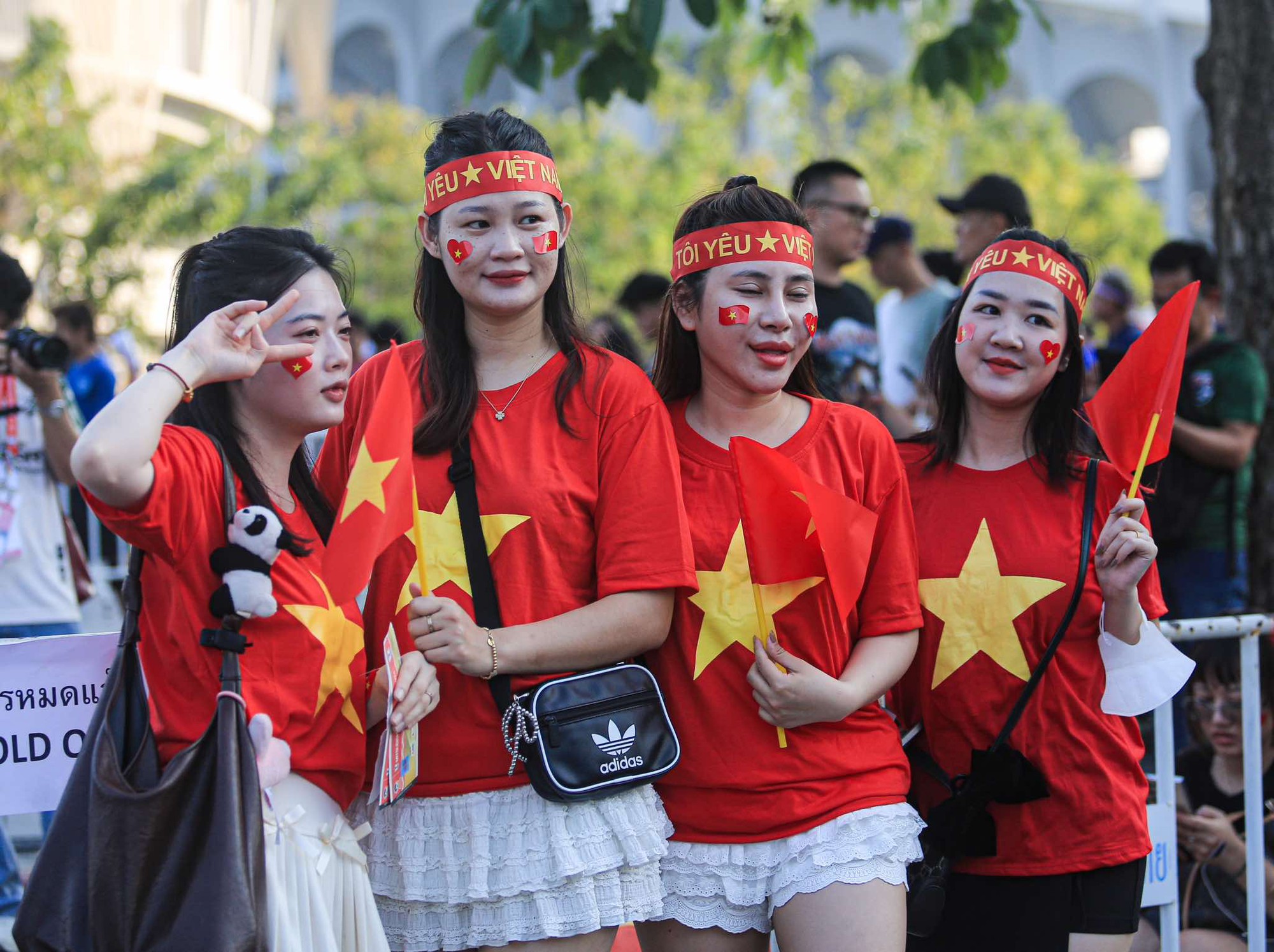 Bàn thắng có 1-0-2 ở phút 90+20: Tuyển Việt Nam vô địch AFF Cup 2024 ngay trên đất Thái- Ảnh 19.