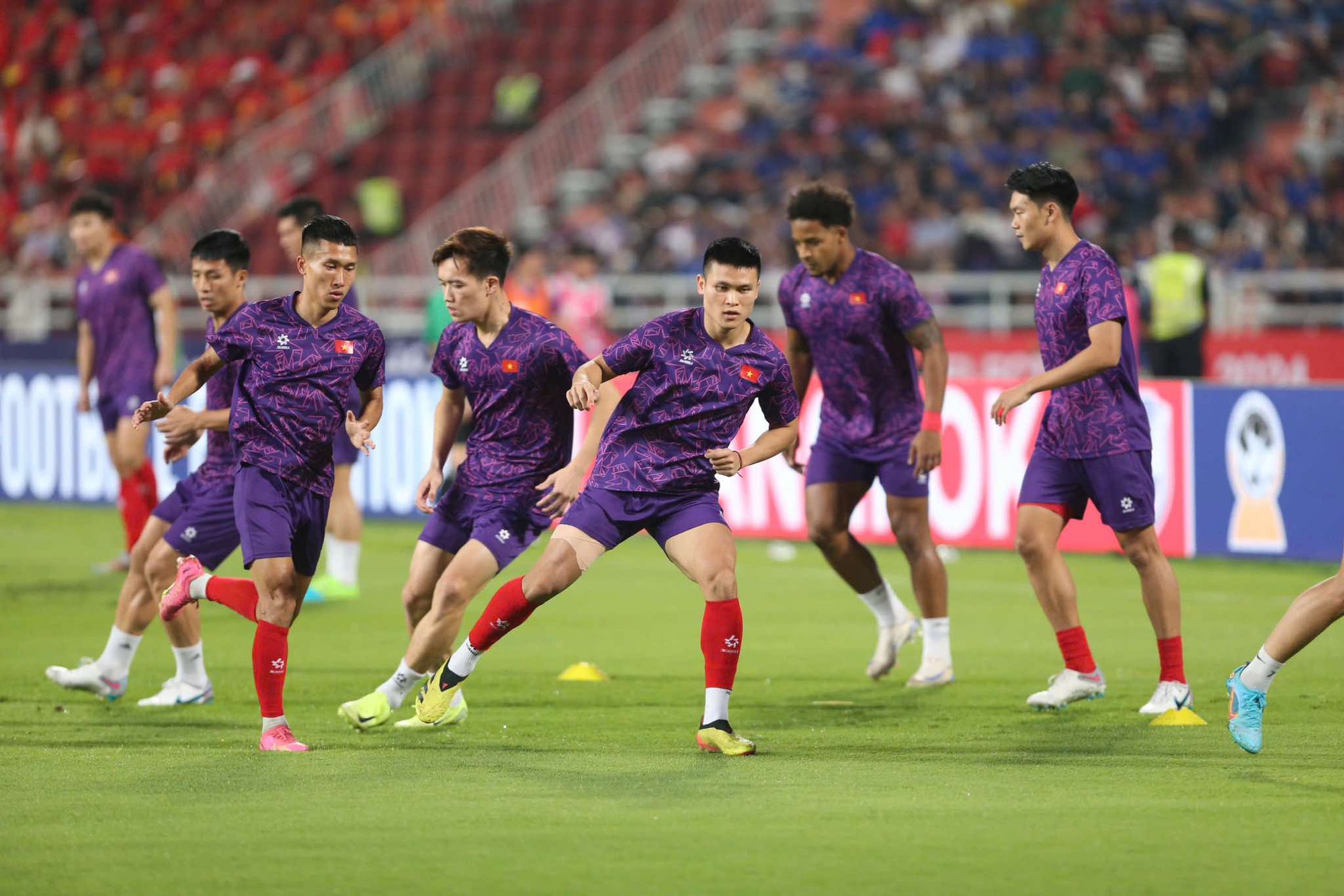 Bàn thắng có 1-0-2 ở phút 90+20: Tuyển Việt Nam vô địch AFF Cup 2024 ngay trên đất Thái- Ảnh 13.