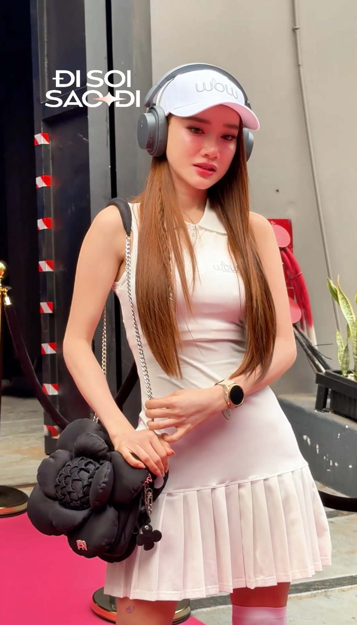 "Cam thường" soi nhan sắc thật mỹ nhân Vbiz: Nhã Phương - Lan Ngọc cực "slay", Phương Lan khác lạ hậu drama hôn nhân- Ảnh 1.