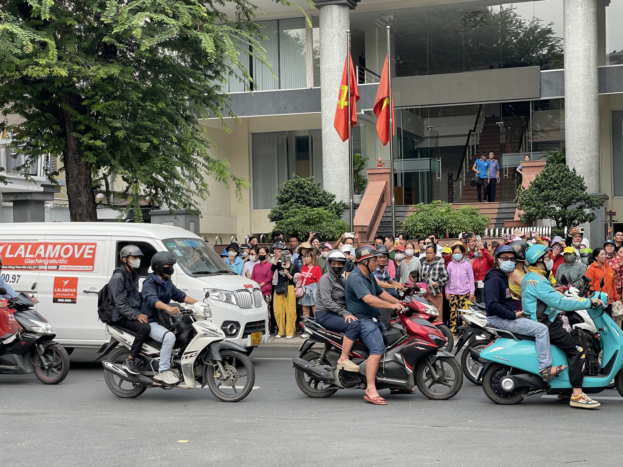 Những lời "gan ruột" của chủ tọa xét xử vụ tranh chấp thừa kế của cố NSƯT Vũ Linh- Ảnh 2.