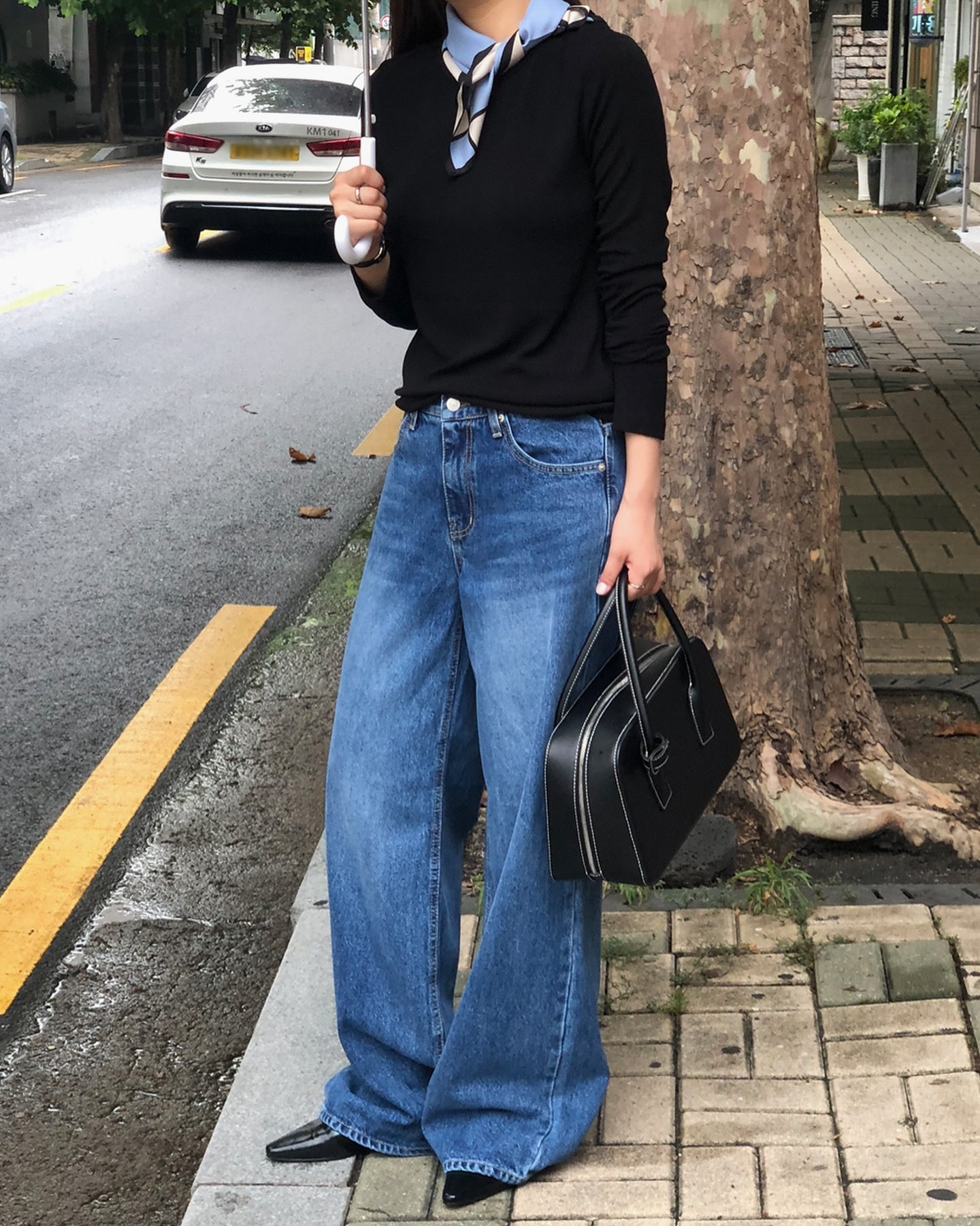 5 m&oacute;n thời trang diện Tết cho những người theo đuổi phong c&aacute;ch tối giản- Ảnh 10.