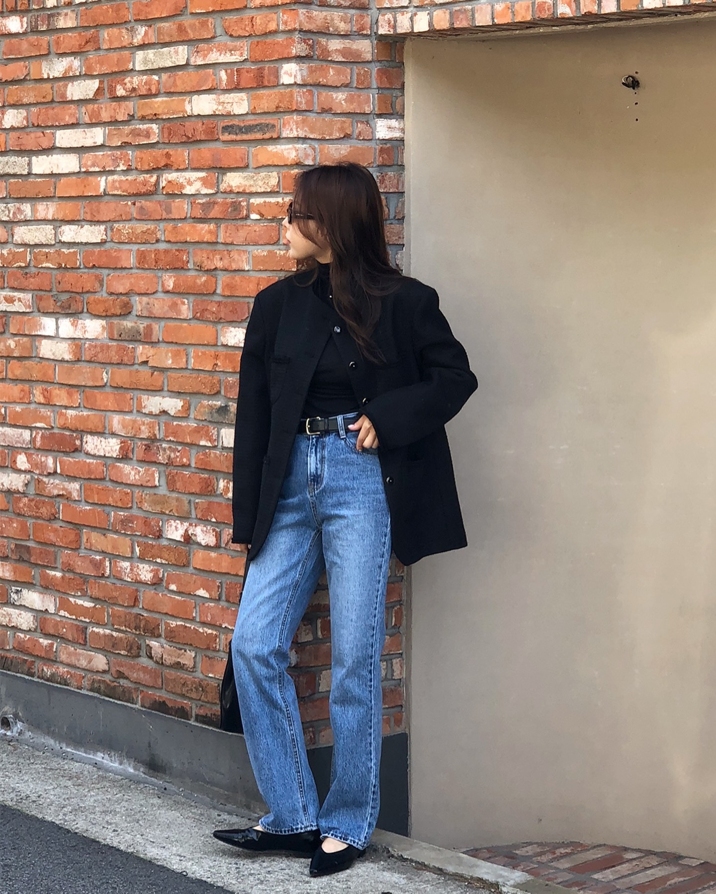 5 m&oacute;n thời trang diện Tết cho những người theo đuổi phong c&aacute;ch tối giản- Ảnh 9.