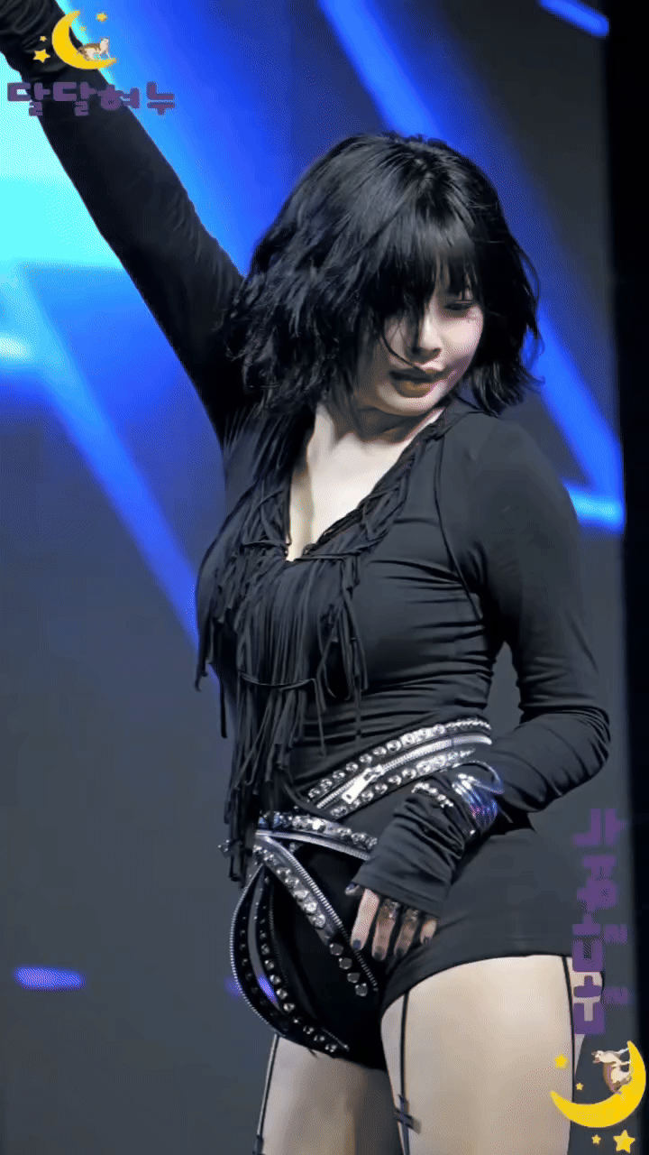 Không nhận ra nữ hoàng gợi cảm HyunA- Ảnh 1.