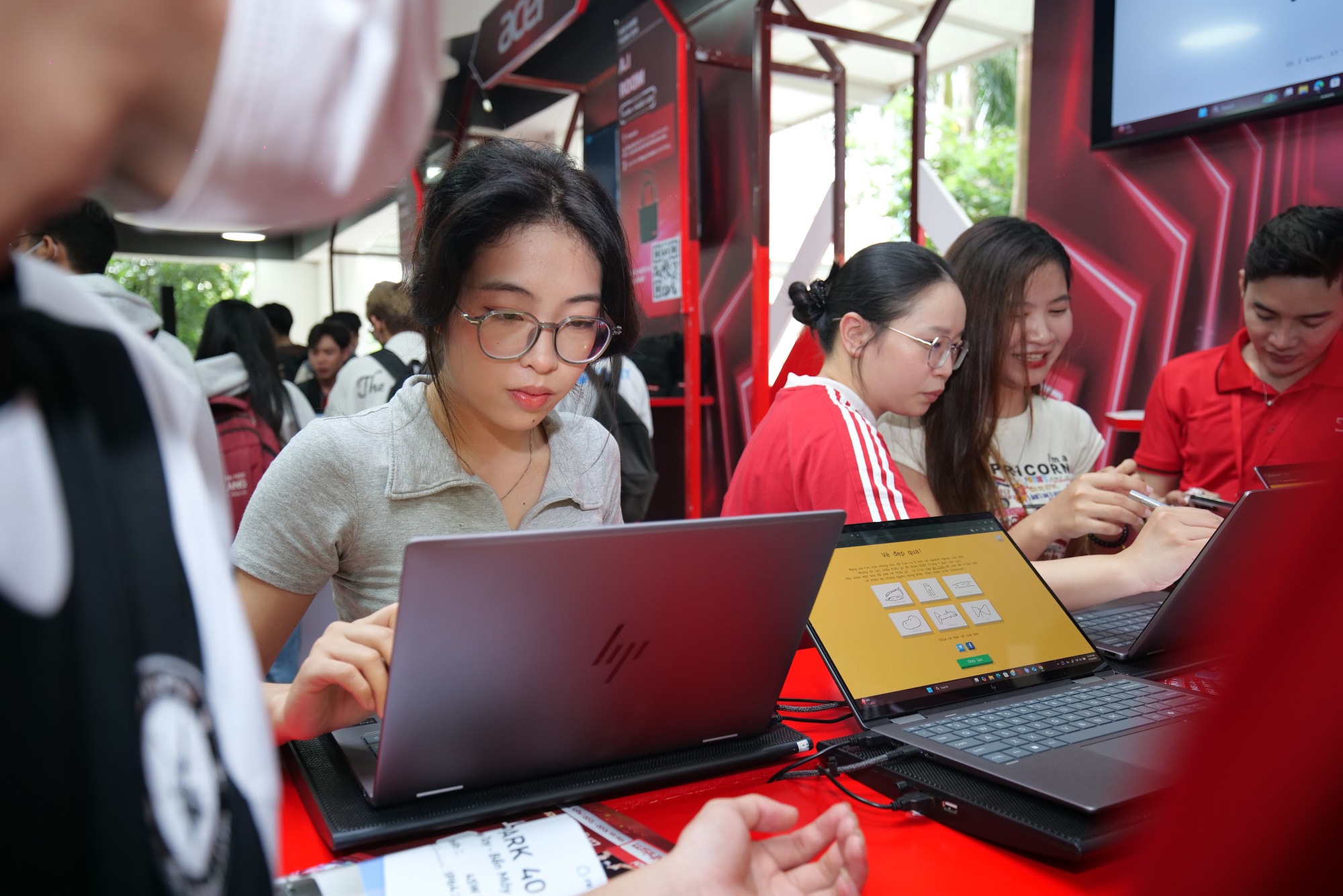 Chuỗi hoạt động S-Camp 2025 diễn ra tại gần 30 trường Đại học, nhiều hoạt động trải nghiệm A.I mới mẻ- Ảnh 3.