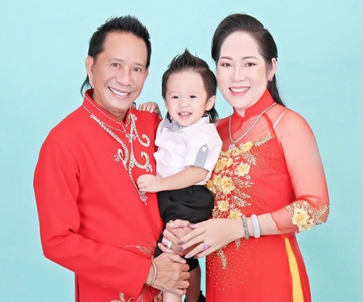 "Vua hài" từng cầm 300 cây vàng mua siêu xe, giờ bán cơm tấm cùng vợ kém 29 tuổi- Ảnh 4.