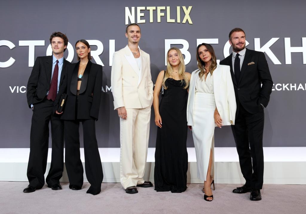 cruz-beckham-jackie-apostel-rome-1760090748922-1760090749658419007250.jpg