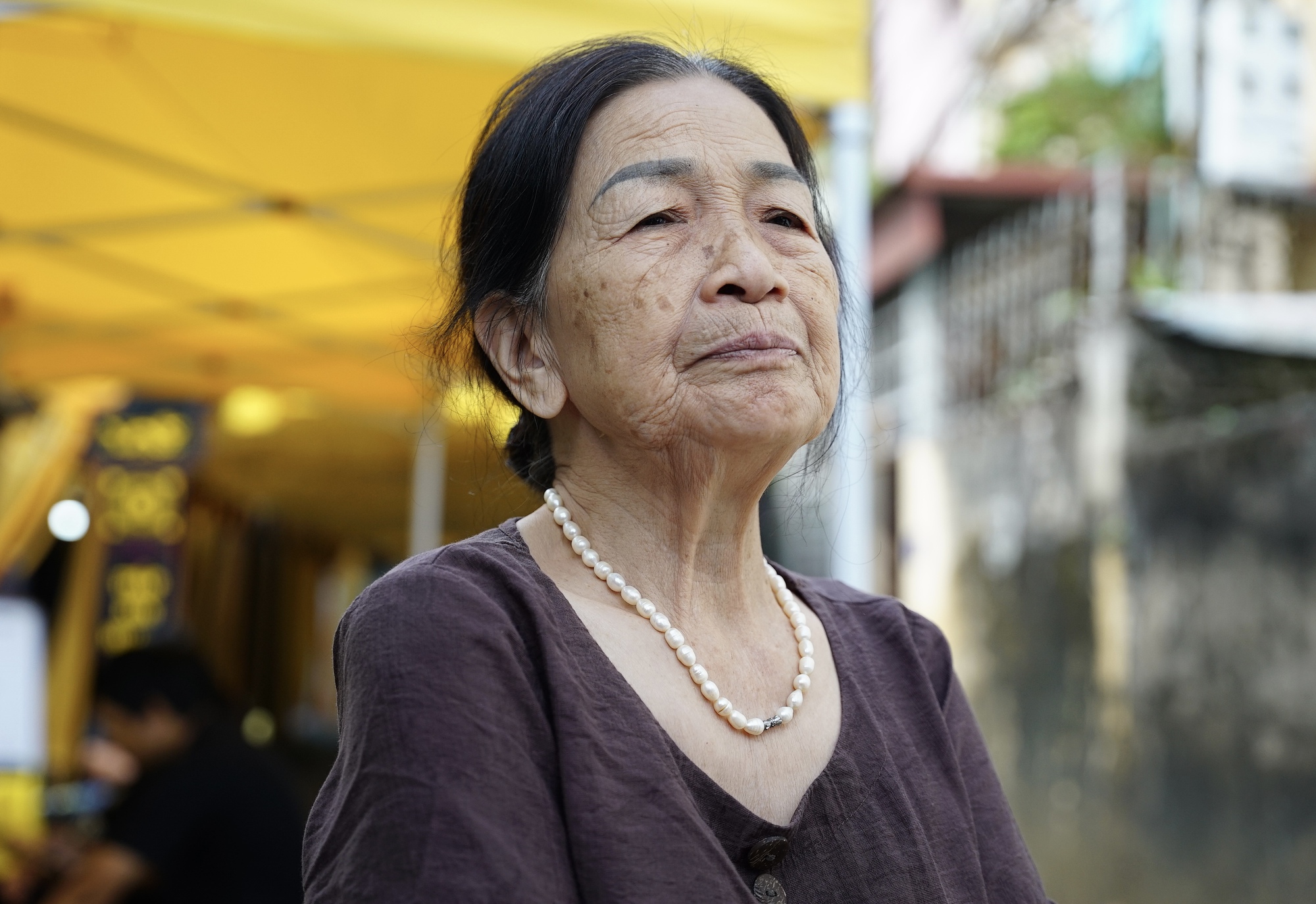 Nghẹn lòng những lời cuối với mẹ của nữ hiệu trưởng bị lũ cuốn tại Thái Nguyên: "Ở đó rét lắm!"- Ảnh 1.