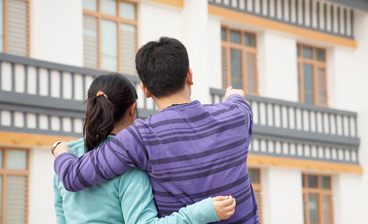 Vay thế chấp hơn 9 tỷ để mua nhà, cặp vợ chồng hối hận thừa nhận: "Cứ đến ngày trả nợ là tôi thấy nghẹt thở!"- Ảnh 1.