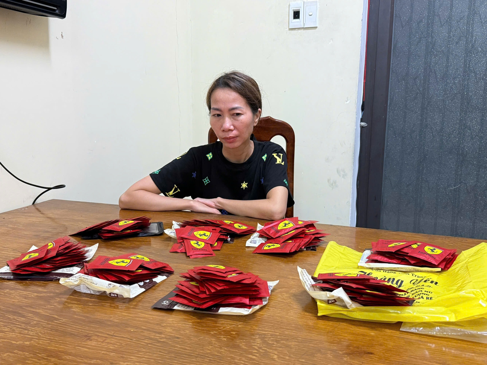 Trinh sát Công an Đà Nẵng bắt tội phạm ma túy như trong phim- Ảnh 4.