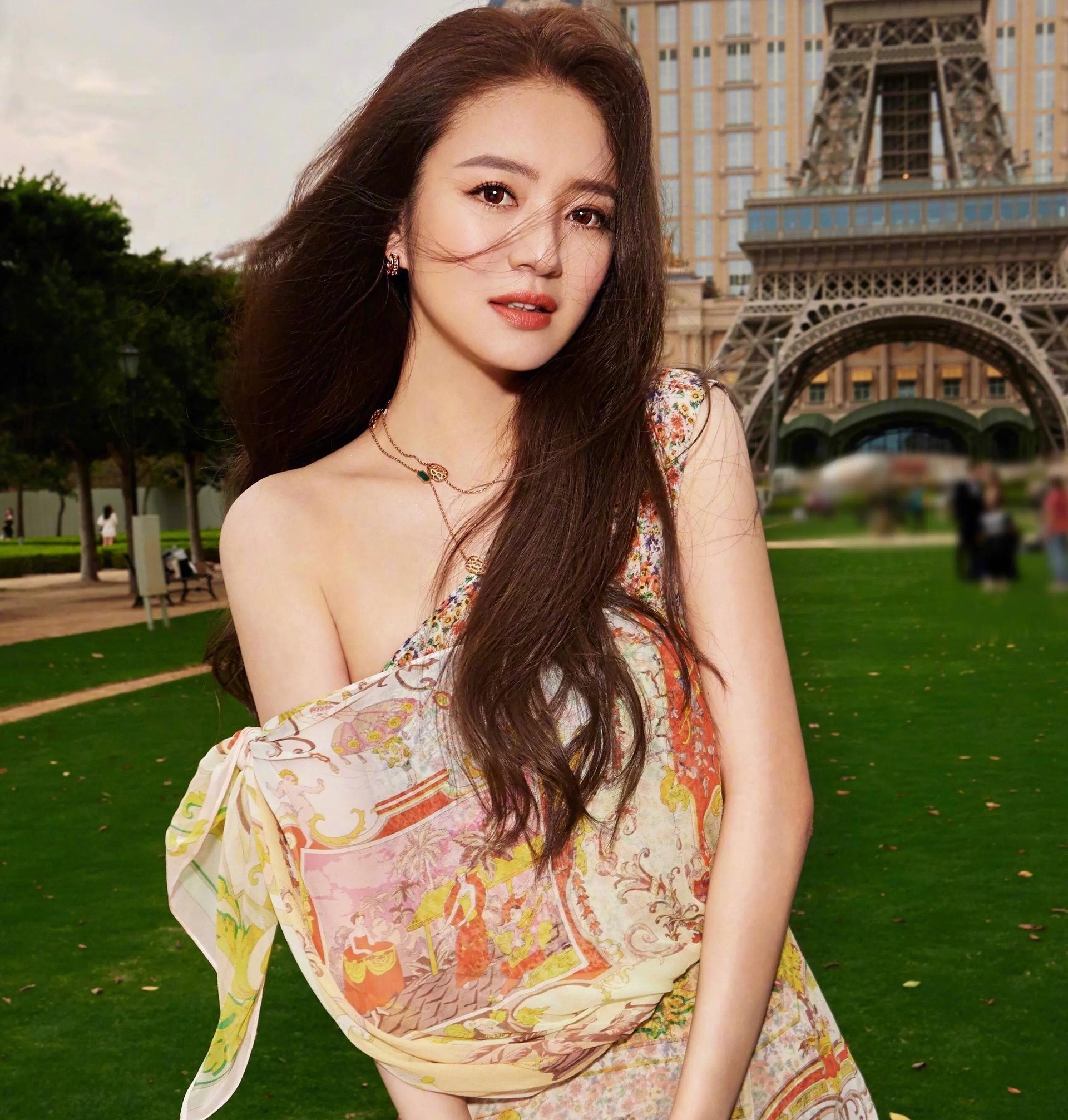 "Nữ diễn viên phim giờ vàng" cắt đứt quan hệ sau khi chồng đại gia bị bắt- Ảnh 5.