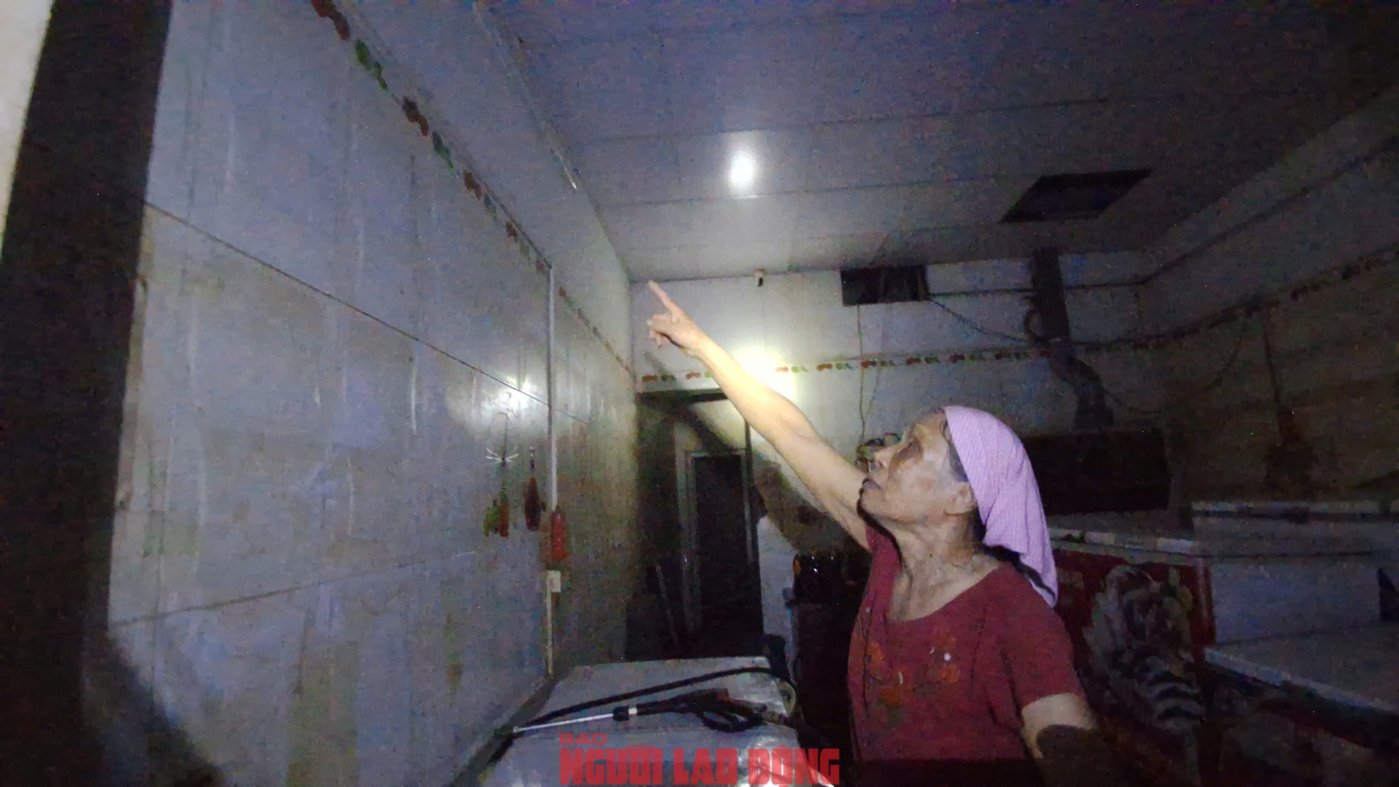 VIDEO: Nhiều tài sản, cửa hàng của người dân Thái Nguyên "chả còn gì" sau trận ngập lụt lịch sử- Ảnh 8.