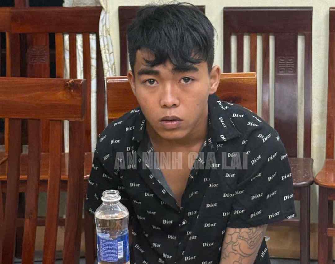 Lời khai kẻ xin đi nhờ xe rồi sát hại, hiếp dâm cô gái sinh năm 2002- Ảnh 1.
