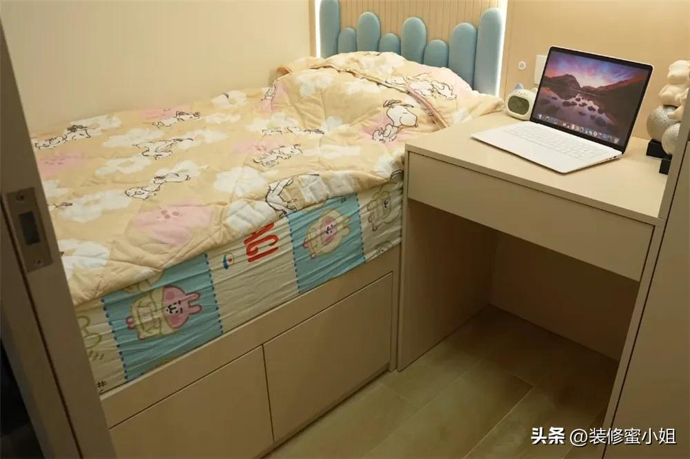 Từ căn hộ 34m², cặp vợ chồng khéo cải tạo thành nhà hai phòng ngủ, ai xem cũng thốt lên: “Không thể tin nổi!”- Ảnh 5.