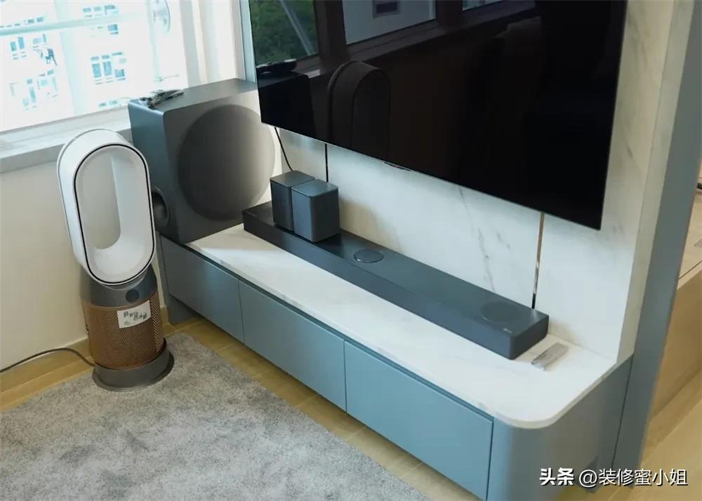 Từ căn hộ 34m², cặp vợ chồng khéo cải tạo thành nhà hai phòng ngủ, ai xem cũng thốt lên: “Không thể tin nổi!”- Ảnh 8.