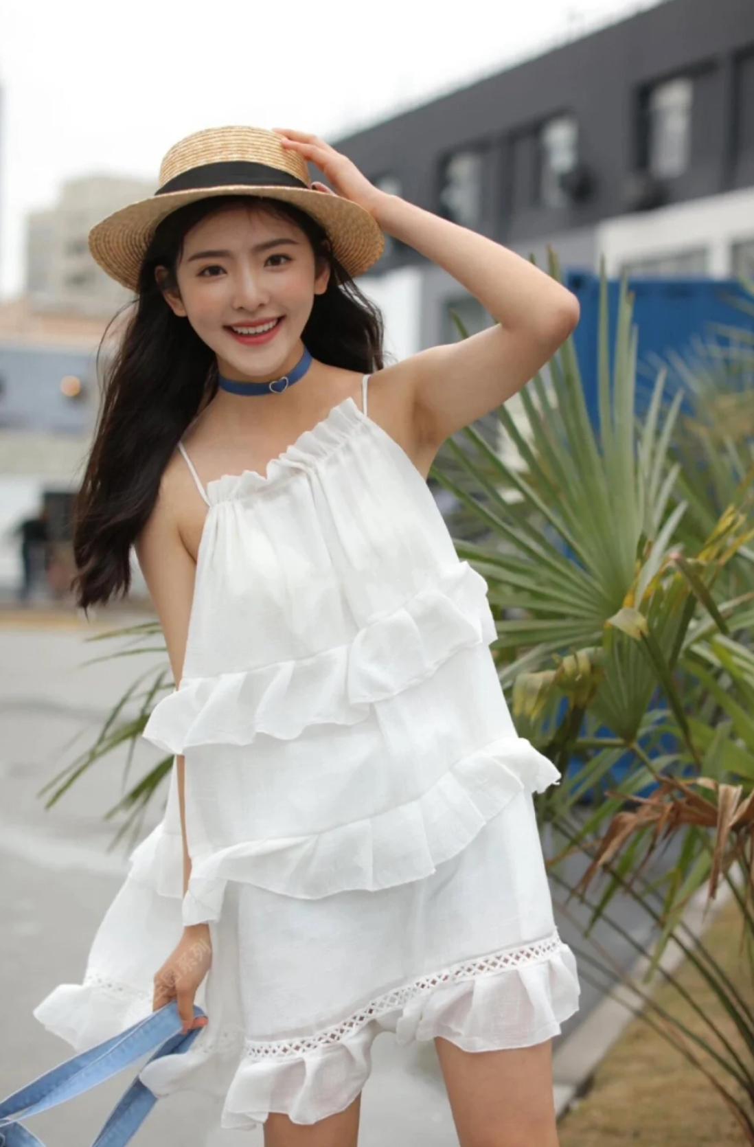 Hot girl Taobao một thời nỗ lực lấn sân mảng thời trang, nay thành đại sứ thương hiệu xa xỉ- Ảnh 3.