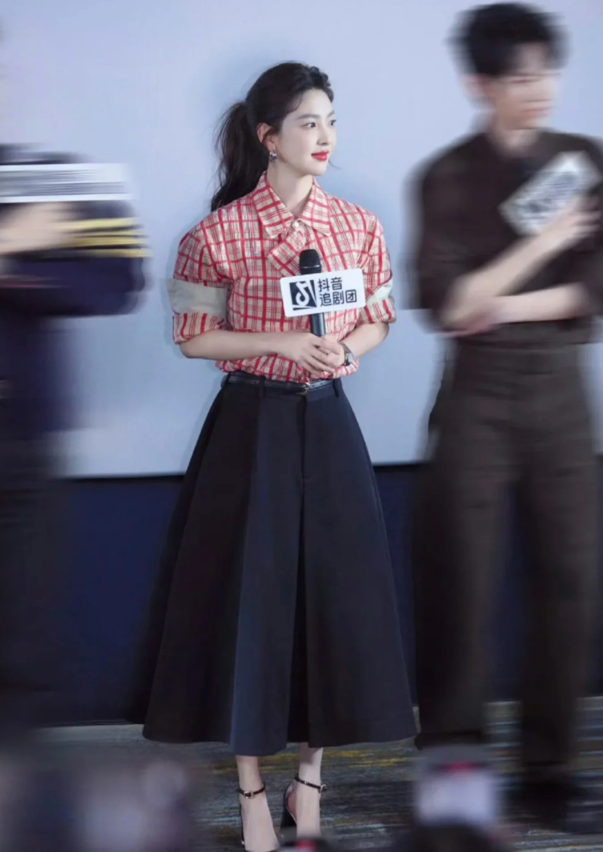 Hot girl Taobao một thời nỗ lực lấn sân mảng thời trang, nay thành đại sứ thương hiệu xa xỉ- Ảnh 27.