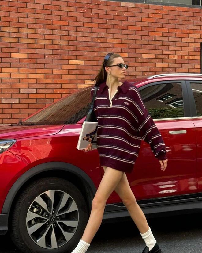 Mặc áo nỉ sao cho sang: 4 kiểu cơ bản biến hóa 50 diện mạo, vừa trẻ trung lại cực kỳ thoải mái- Ảnh 11.