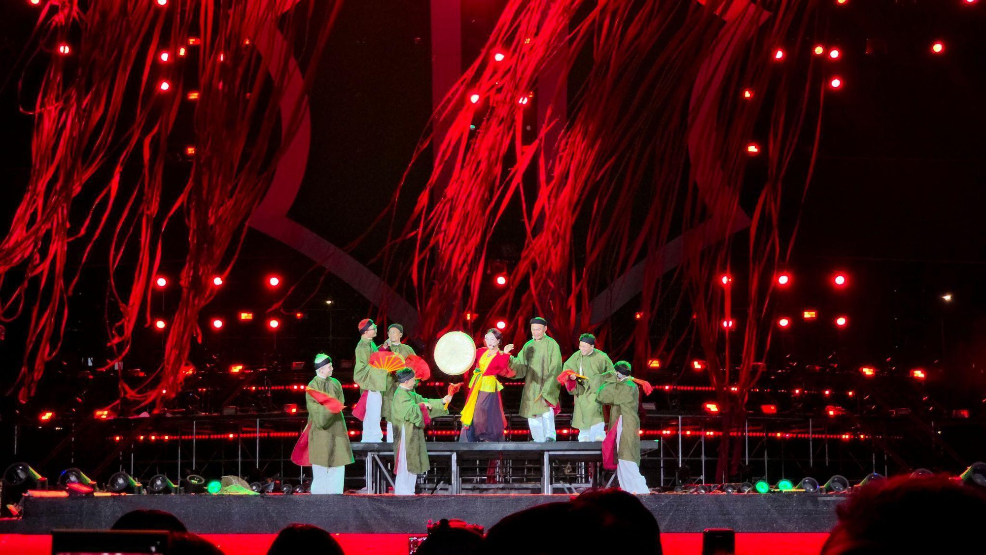 “No bad seats” - Có Galaxy S25 Ultra trên tay, concert nào cũng thành view VIP- Ảnh 9.