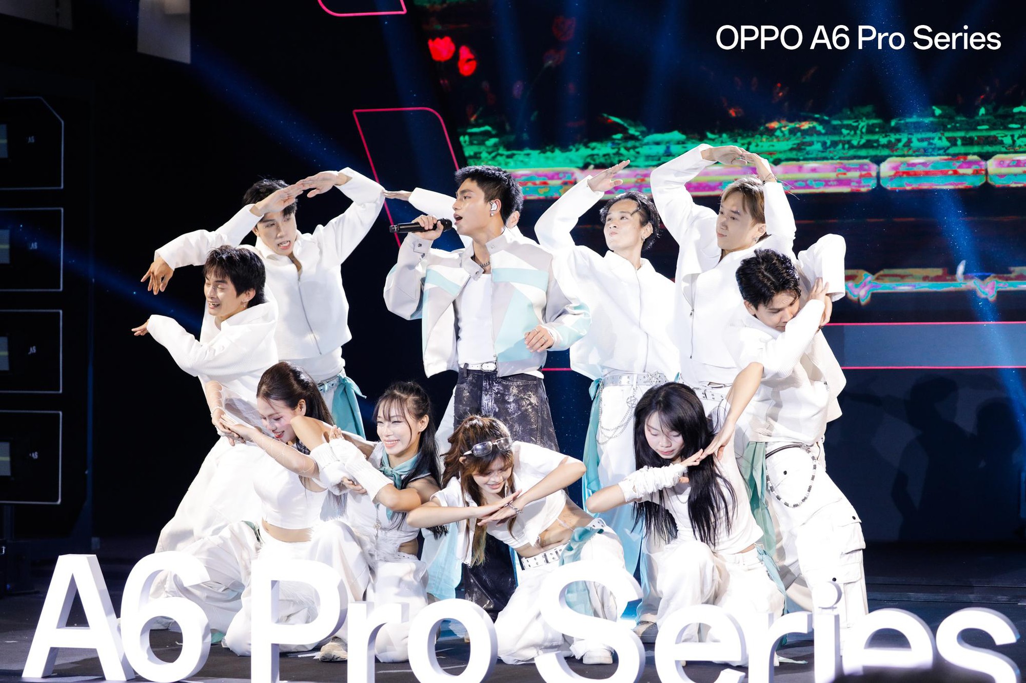 MONO cùng OPPO A6 Pro Series chinh phục thử thách tại “Đấu trường tốc độ”, bùng nổ Năng lượng King thật!- Ảnh 11.